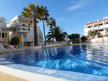Appartement compact avec piscine à vendre à Urbanizacion Callao Salvaje B 8