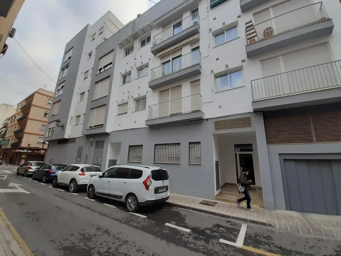 Parking avec ascenseur à vendre à C/ Alicante