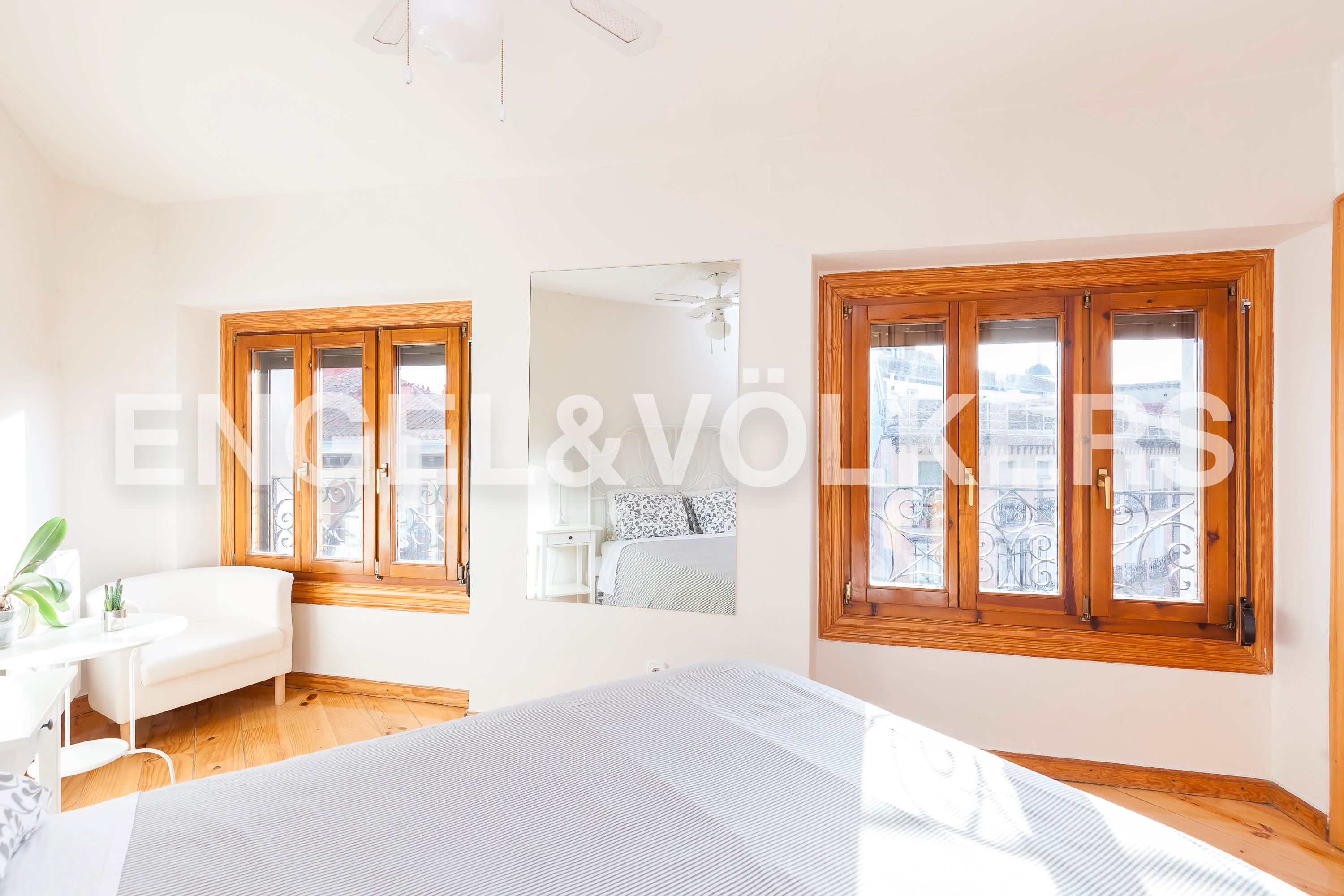 Bedroom of Apartment for sale in  Madrid Capital  with Air Conditioner and Heating