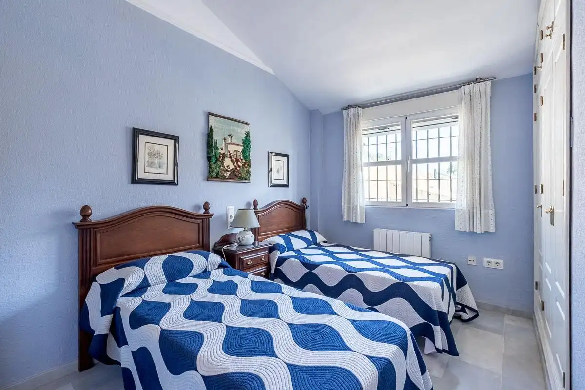 Habitación de Casa o chalet en venta en Albolote con Calefacción, Jardín privado y Terraza