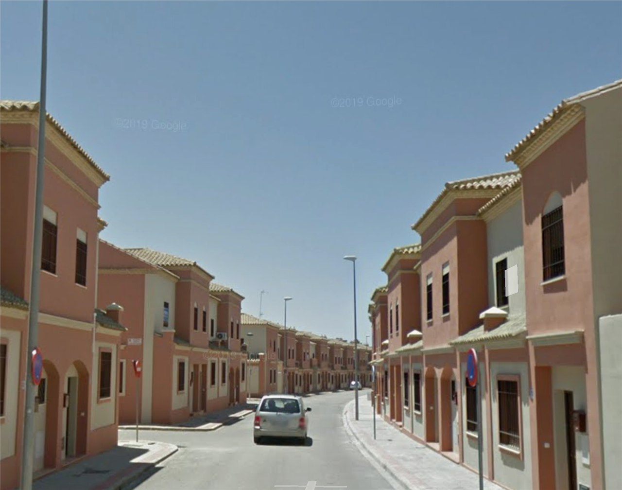 Exterior view of Single-family semi-detached for sale in Utrera  with Terrace