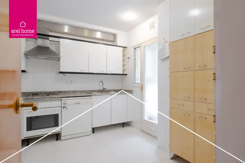 Cocina de Piso en venta en Esplugues de Llobregat con Aire acondicionado, Calefacción y Terraza