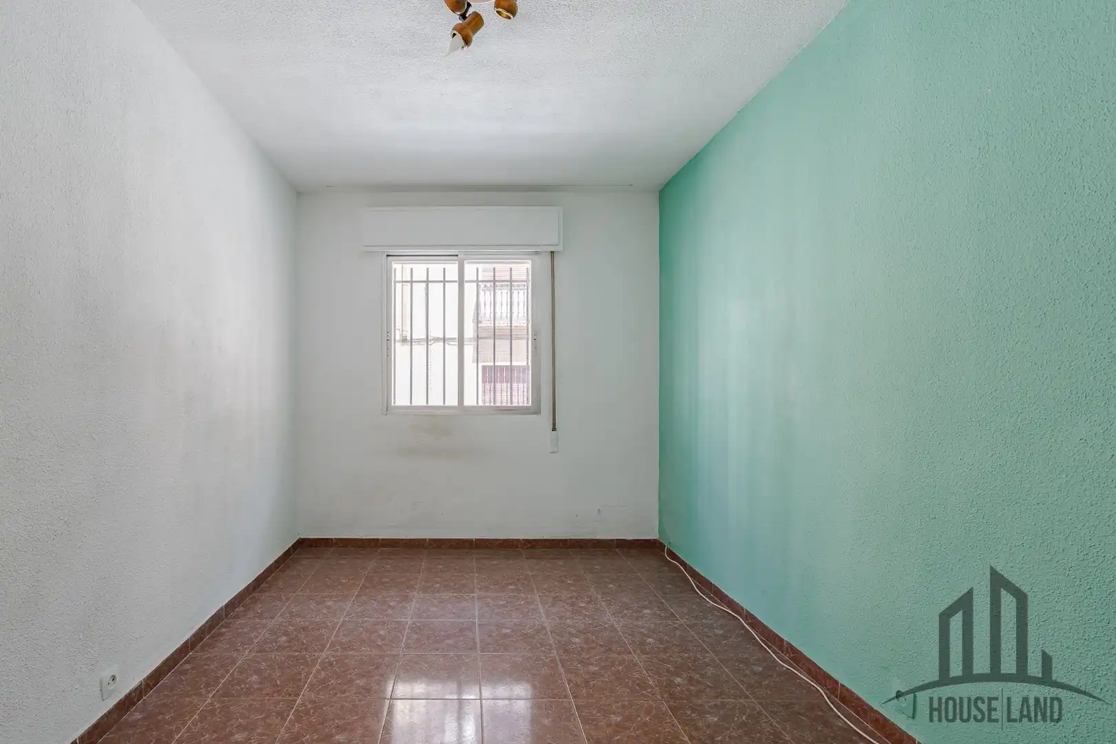 Flat for sale in ISLA DE SUMATRA, Tres Olivos - Valverde