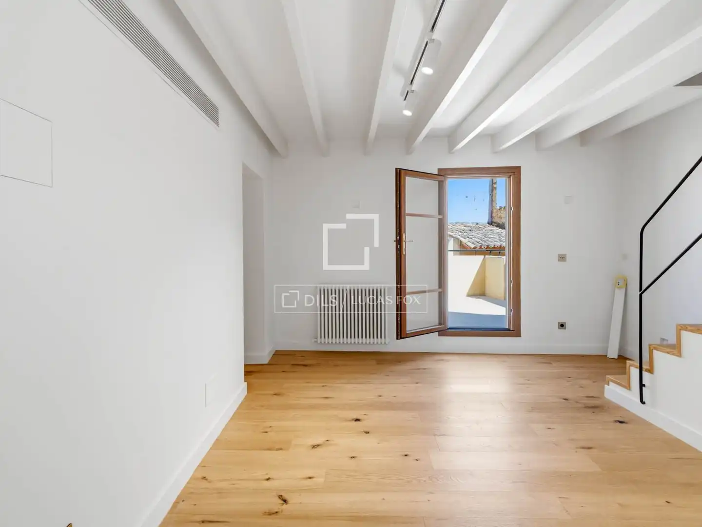 Houses for sale in Algaida  with Air Conditioner, Heating and Private garden