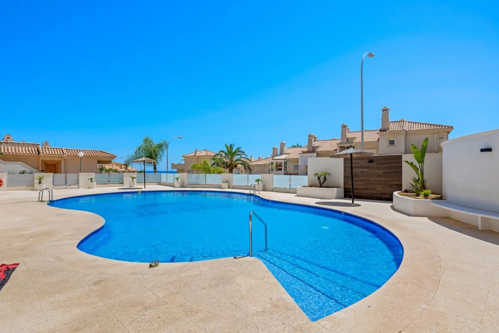 Swimming pool of Flat for sale in Orihuela  with Air Conditioner, Heating and Terrace