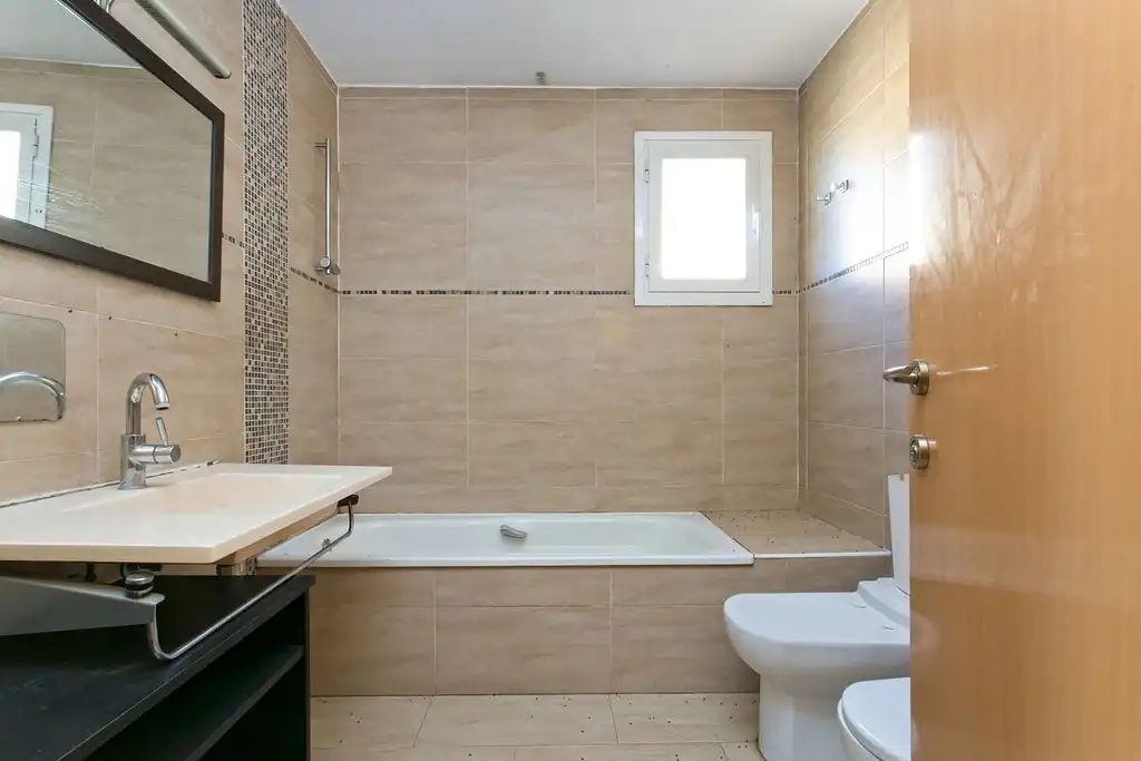 Maison avec jardin à vendre à Avet, imagen 28