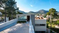 Vista exterior de Casa o xalet en venda en Pollença amb Aire condicionat, Piscina i Moblat