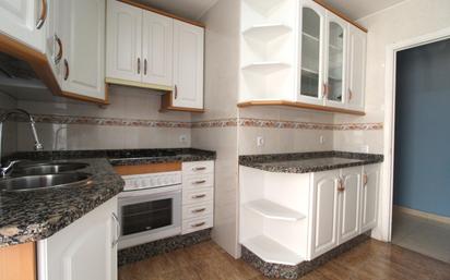 Kitchen of Planta baja for sale in Badajoz Capital  with Terrace and Balcony