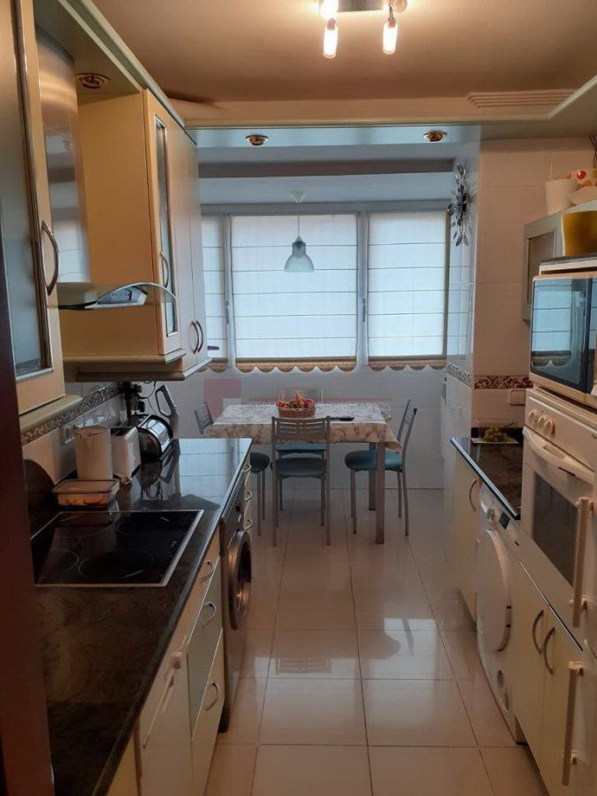 Cocina de Piso en venta en Vitoria - Gasteiz con Parquet, Terraza y Trastero