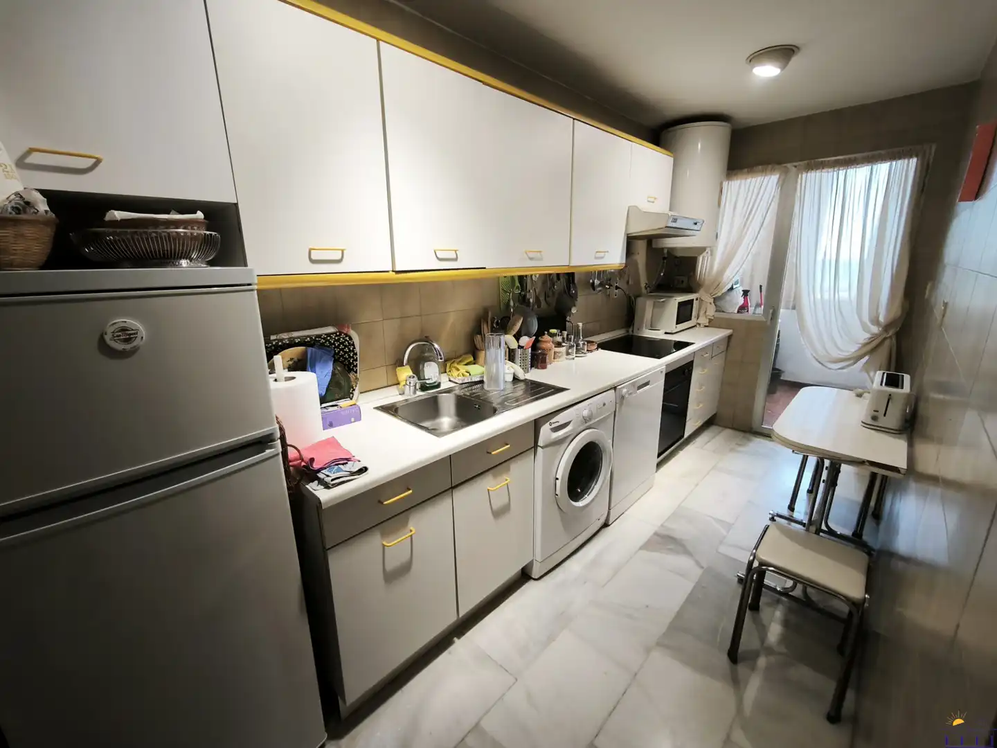 Cocina de Apartamento en venta en Benalmádena con Aire acondicionado, Calefacción y Terraza