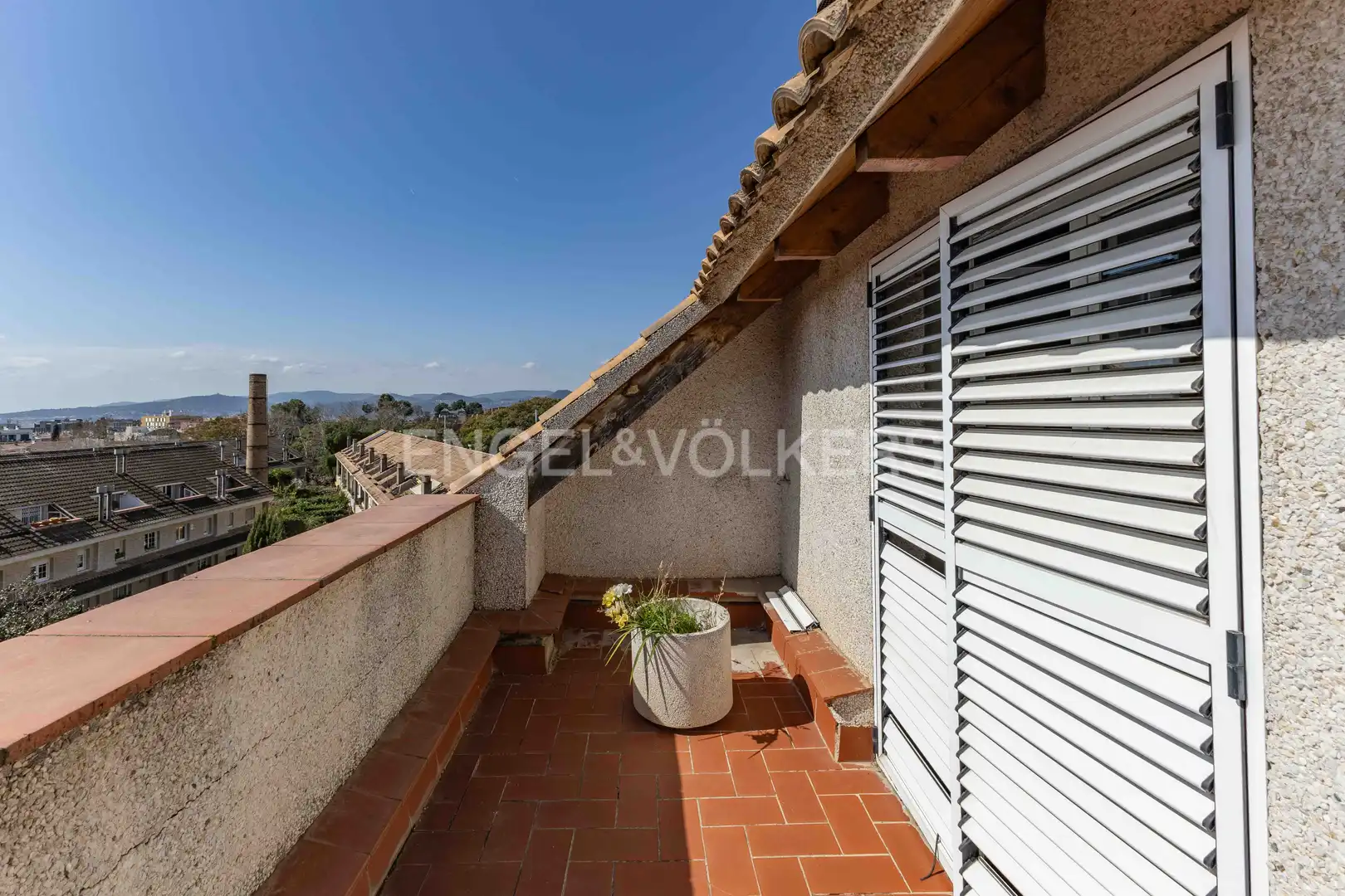 Terrassa de Casa o xalet en venda en Esplugues de Llobregat amb Calefacció i Terrassa
