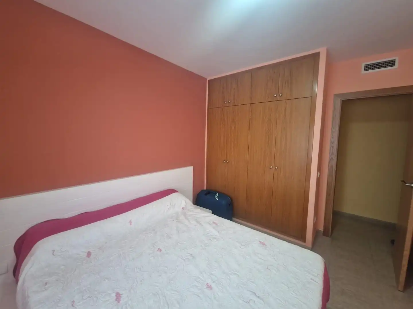 Dormitori de Pis en venda en La Ràpita amb Terrassa, Moblat i Balcó