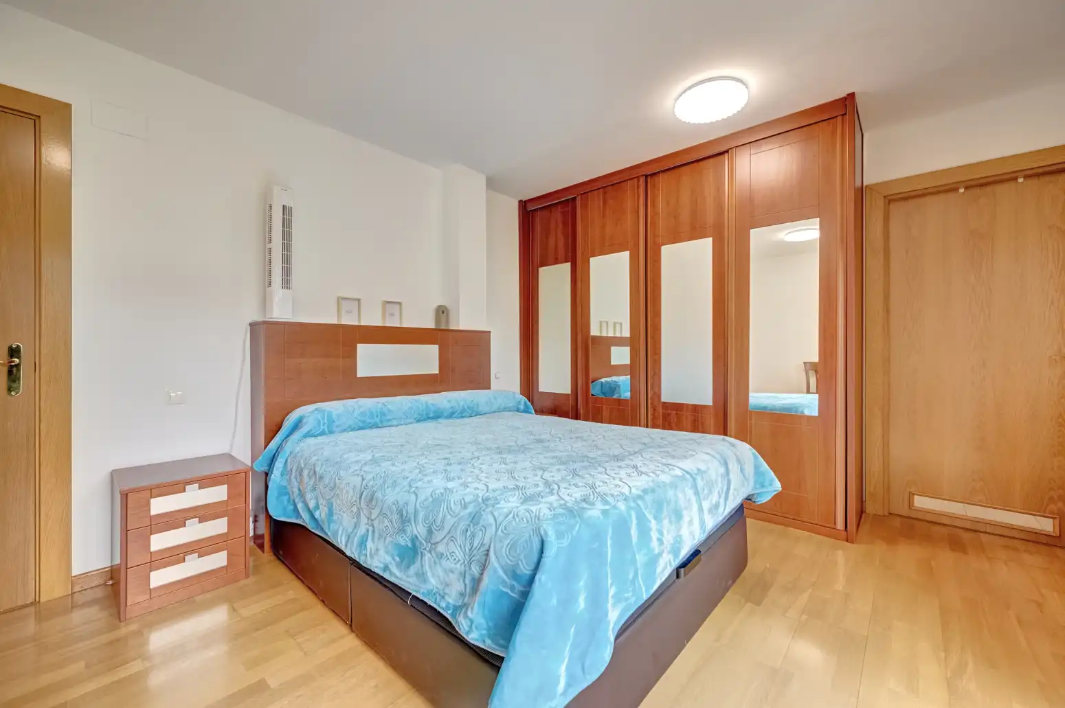 Bedroom of Attic for sale in Enériz / Eneritz  with Heating, Private garden and Parquet flooring