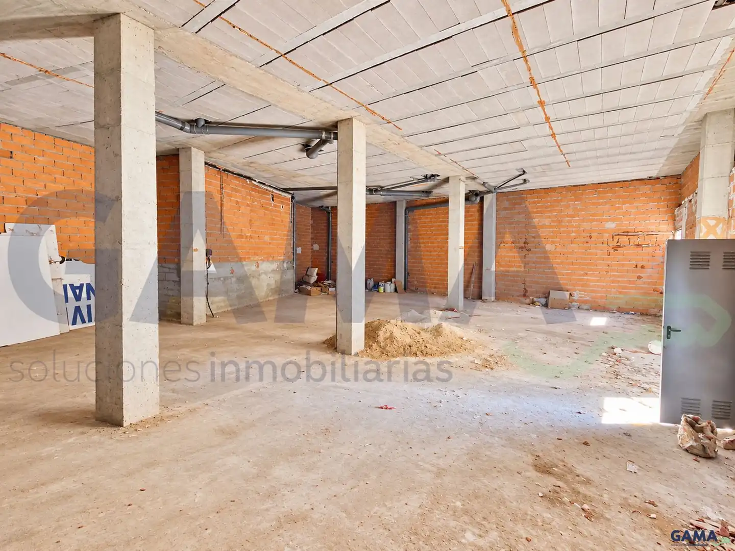 Business premises for sale in Casc Urbà, imagen 3