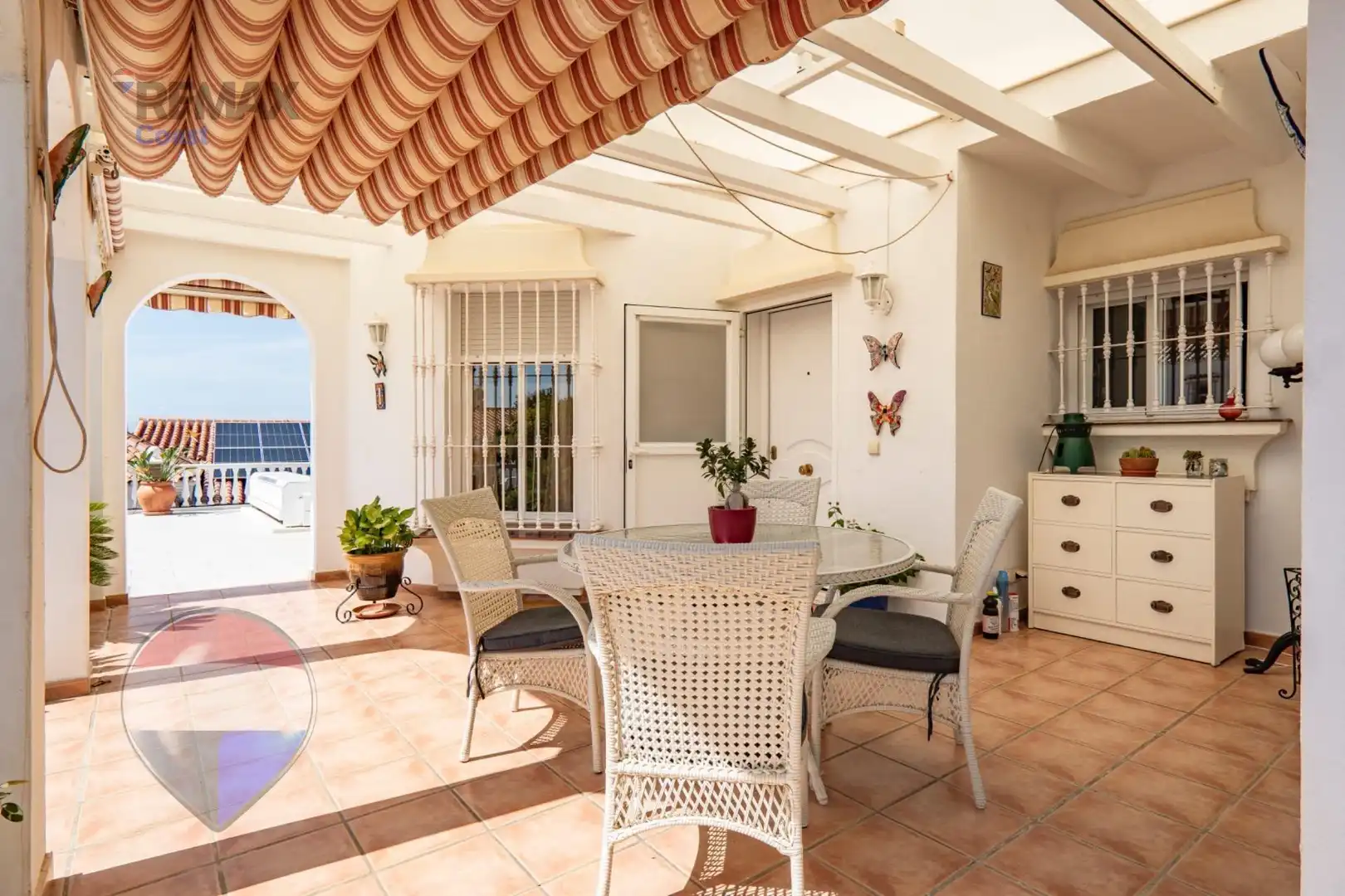 Terrassa de Casa o xalet en venda en Benajarafe