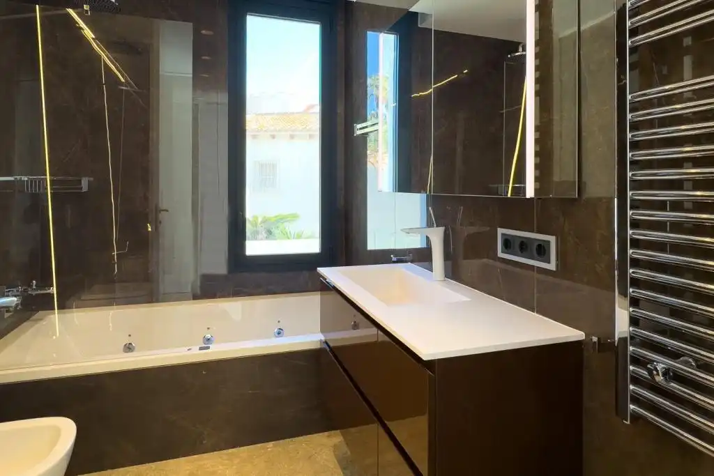 Chalet con piscina en venta en Manzanera - Tosal, imagen 17