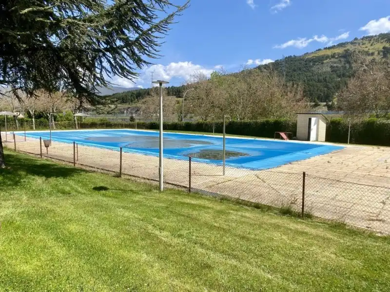 Swimming pool of Flat for sale in El Espinar  with Heating, Parquet flooring and Terrace