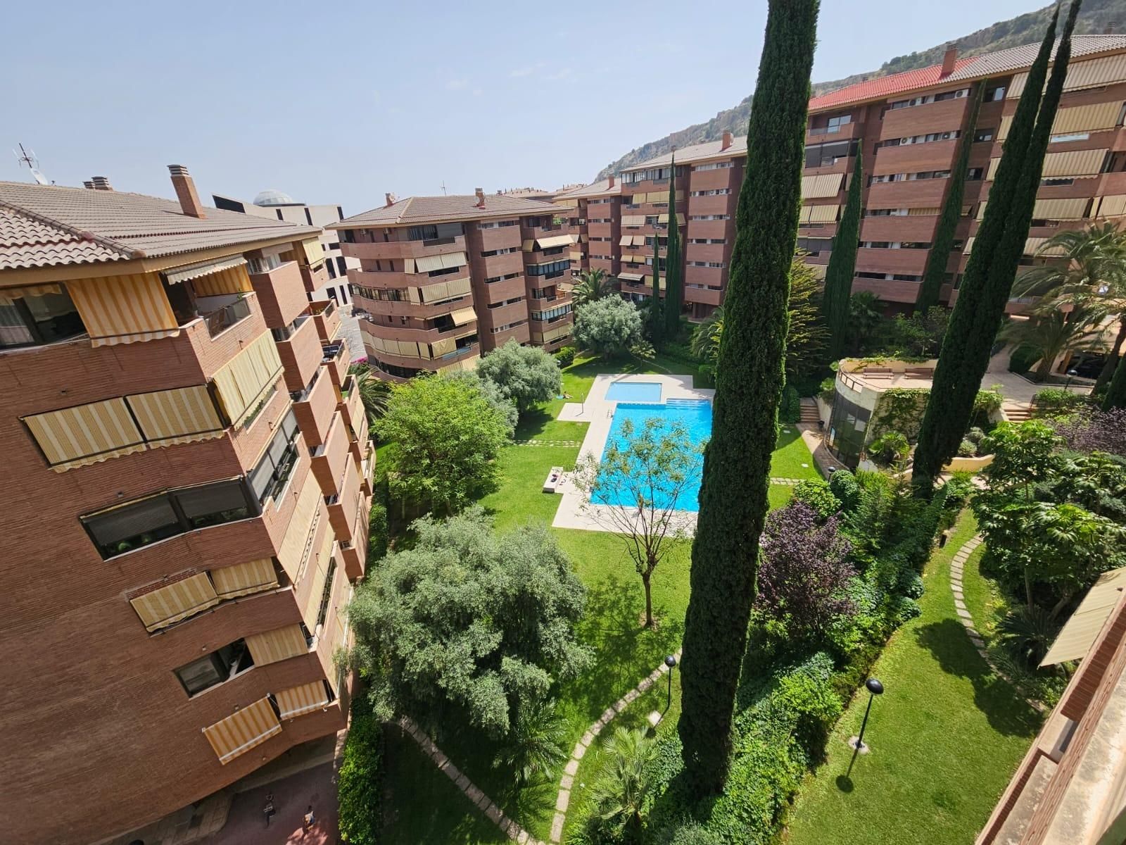 Exterior view of Flat to rent in Alicante / Alacant  with Air Conditioner, Heating and Terrace