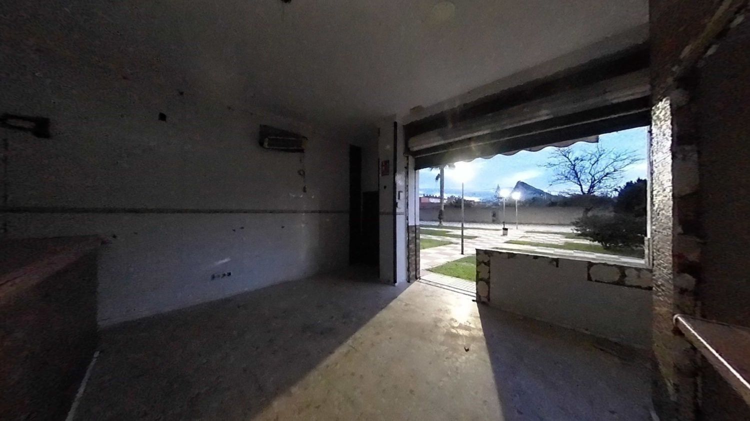 Local en venda en La Línea de la Concepción