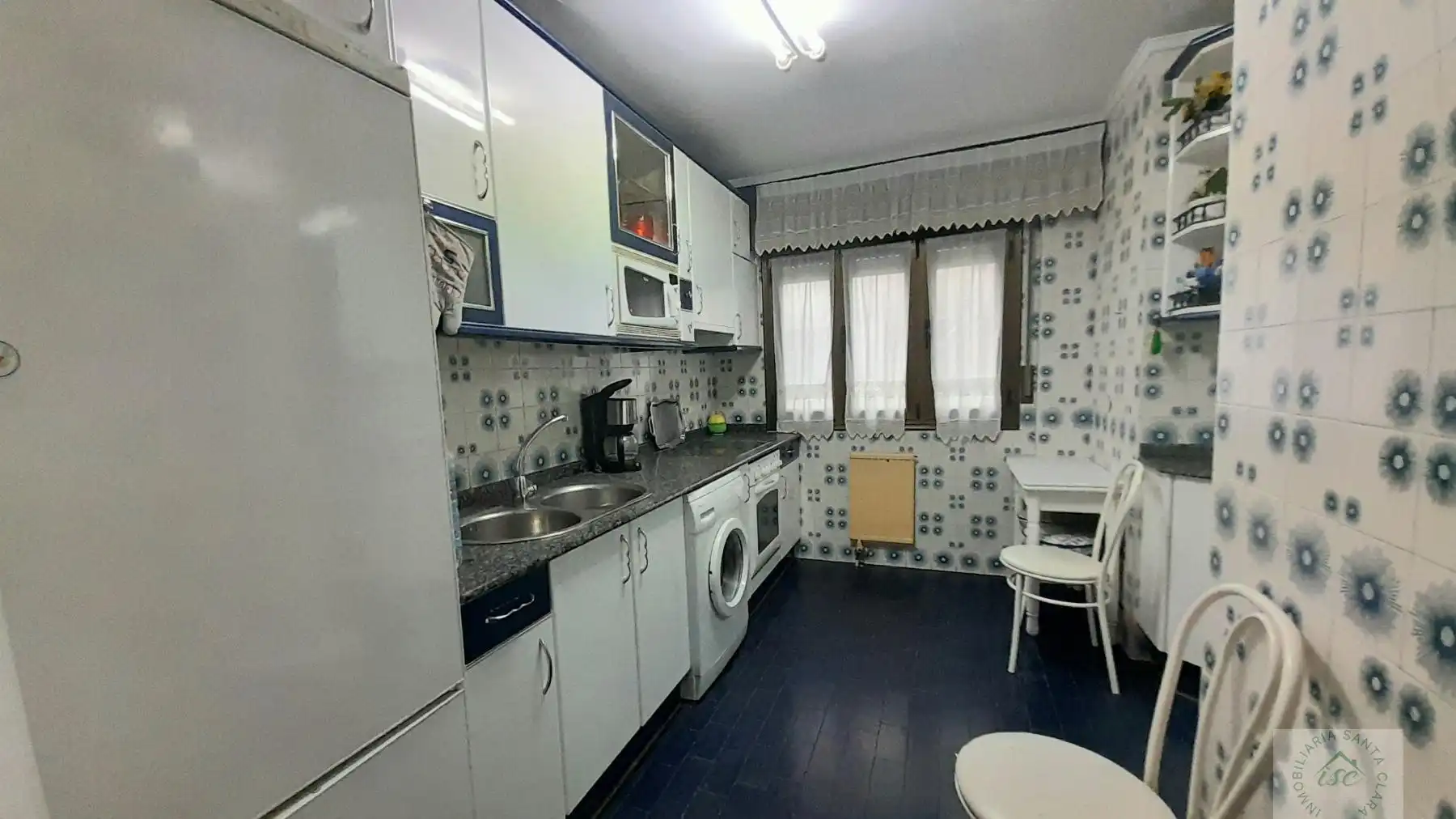 Cuina de Pis en venda en Bilbao  amb Calefacció i Terrassa