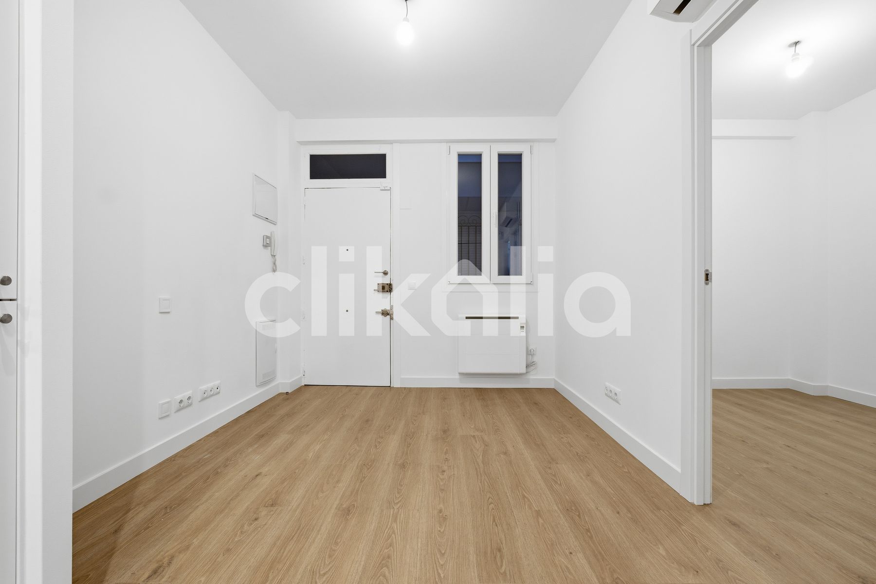 Habitación de Piso en venta en  Madrid Capital con Calefacción