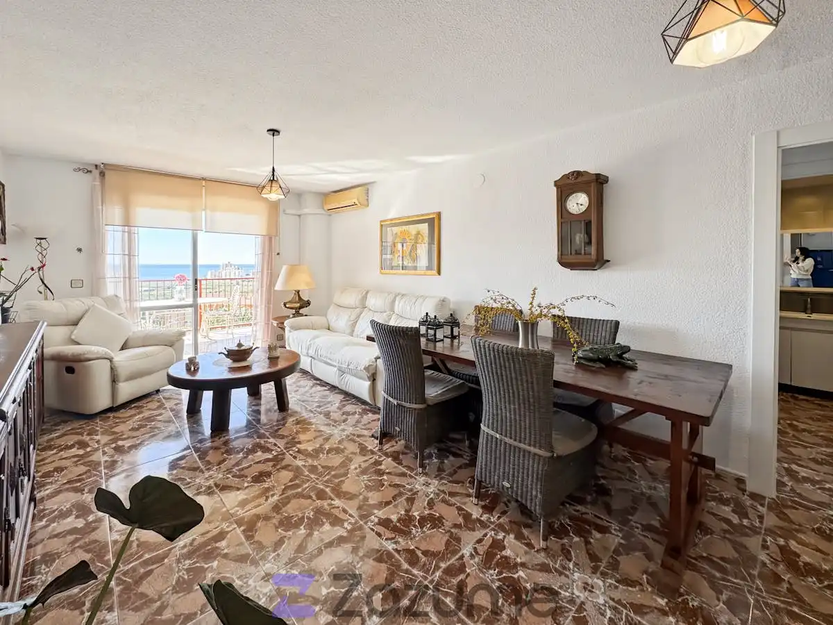 Living room of Flat for rent in El Campello  with Air Conditioner, Heating and Private garden