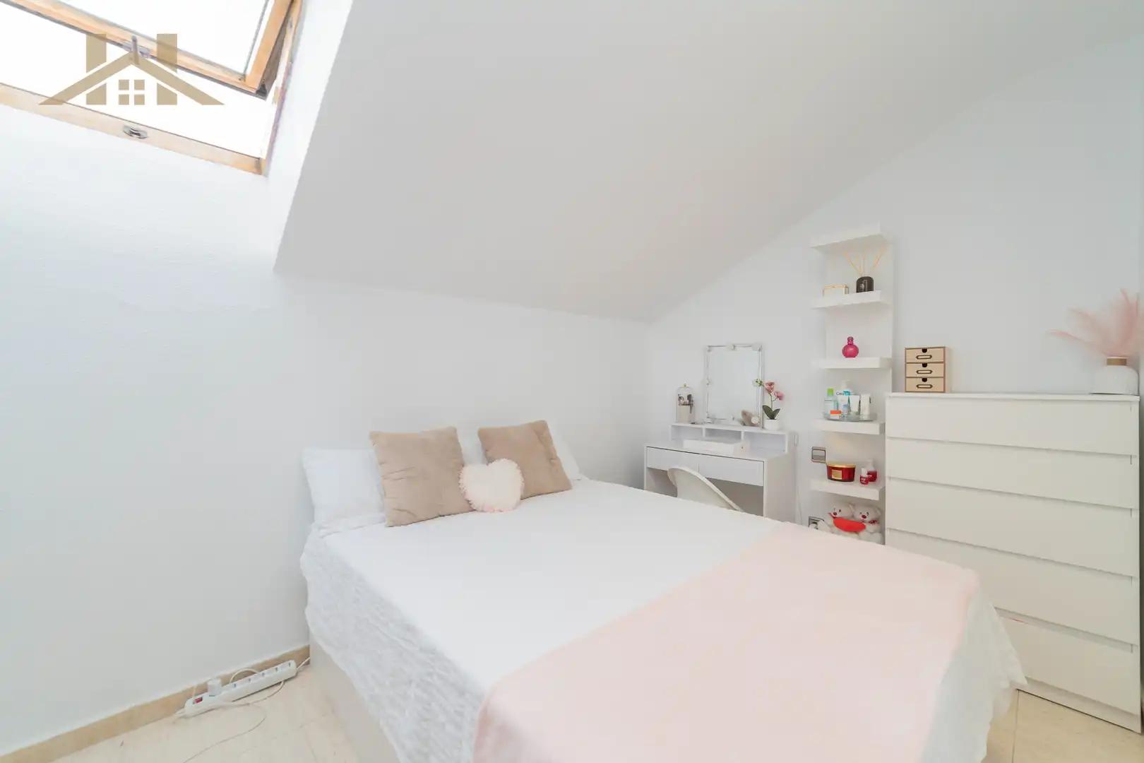 Maisonette mit Terrasse zum Verkauf in Calle de Santa Juana, imagen 10