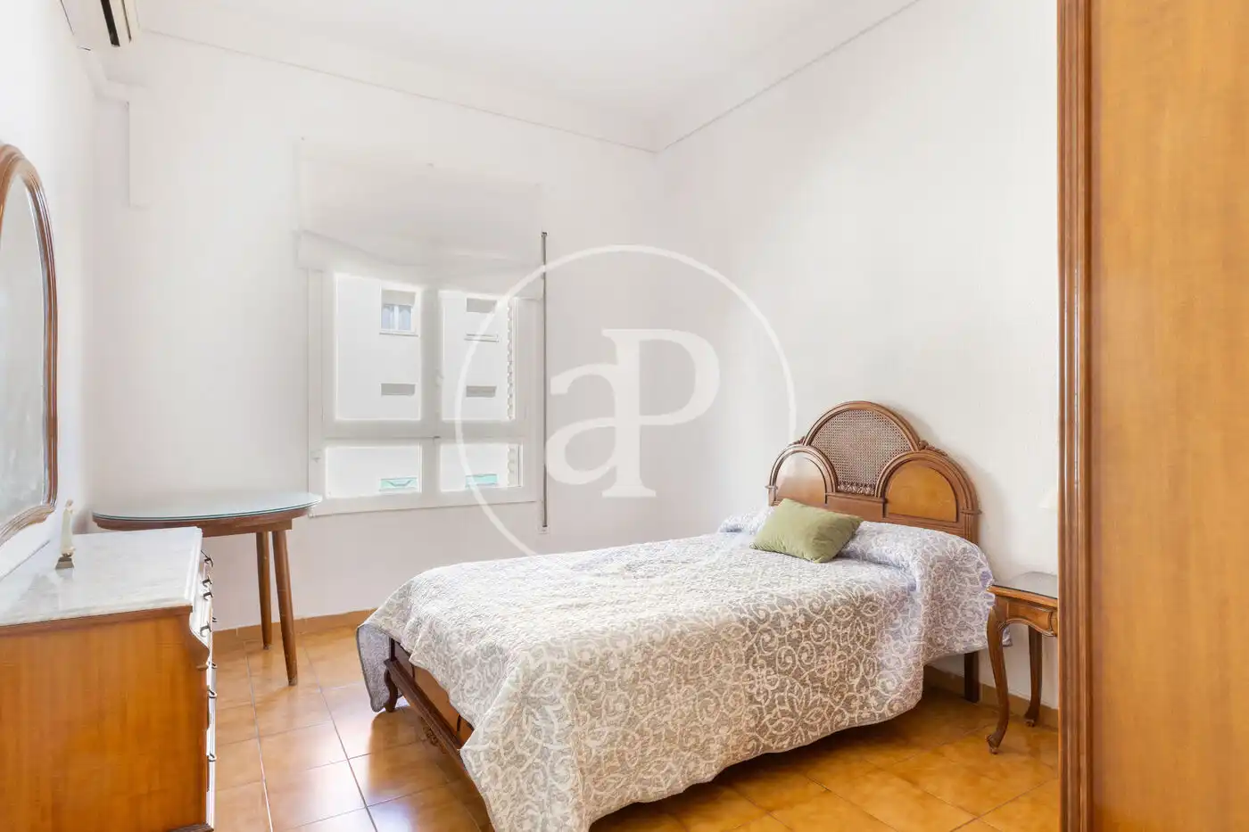 Piso con terraza en alquiler en Carrer de Calixt III, imagen 10