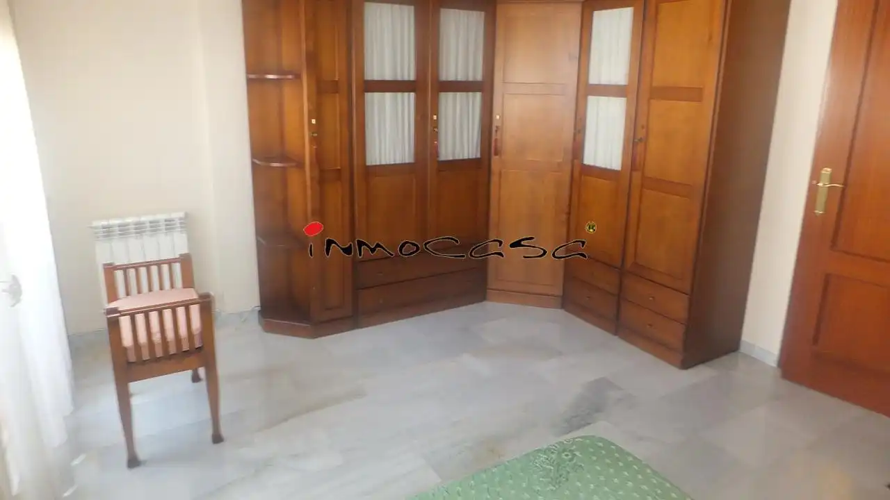 Casa adosada de alquiler en Calle ALAMO BLANCO, 1, Ogíjares