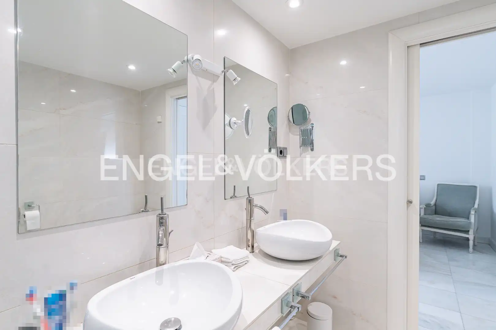 Baño de Casa adosada en venta en Madrid con Aire acondicionado, Calefacción y Terraza