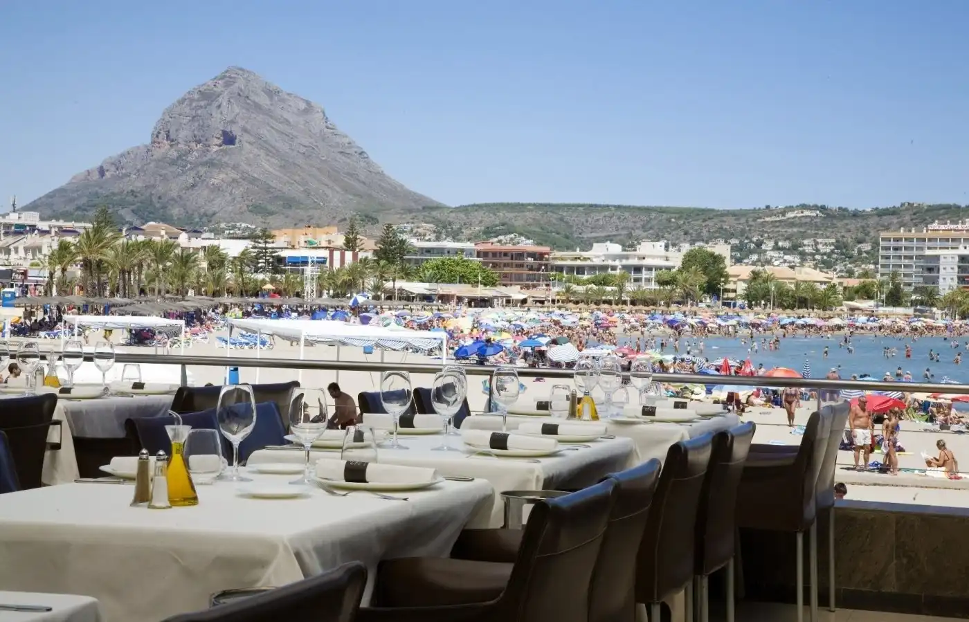 Houses for sale in Jávea / Xàbia  with Air Conditioner, Private garden and Terrace