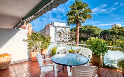 Terrasse von Wohnungen zum verkauf in Castell-Platja d'Aro mit Heizung, Terrasse und Möbliert