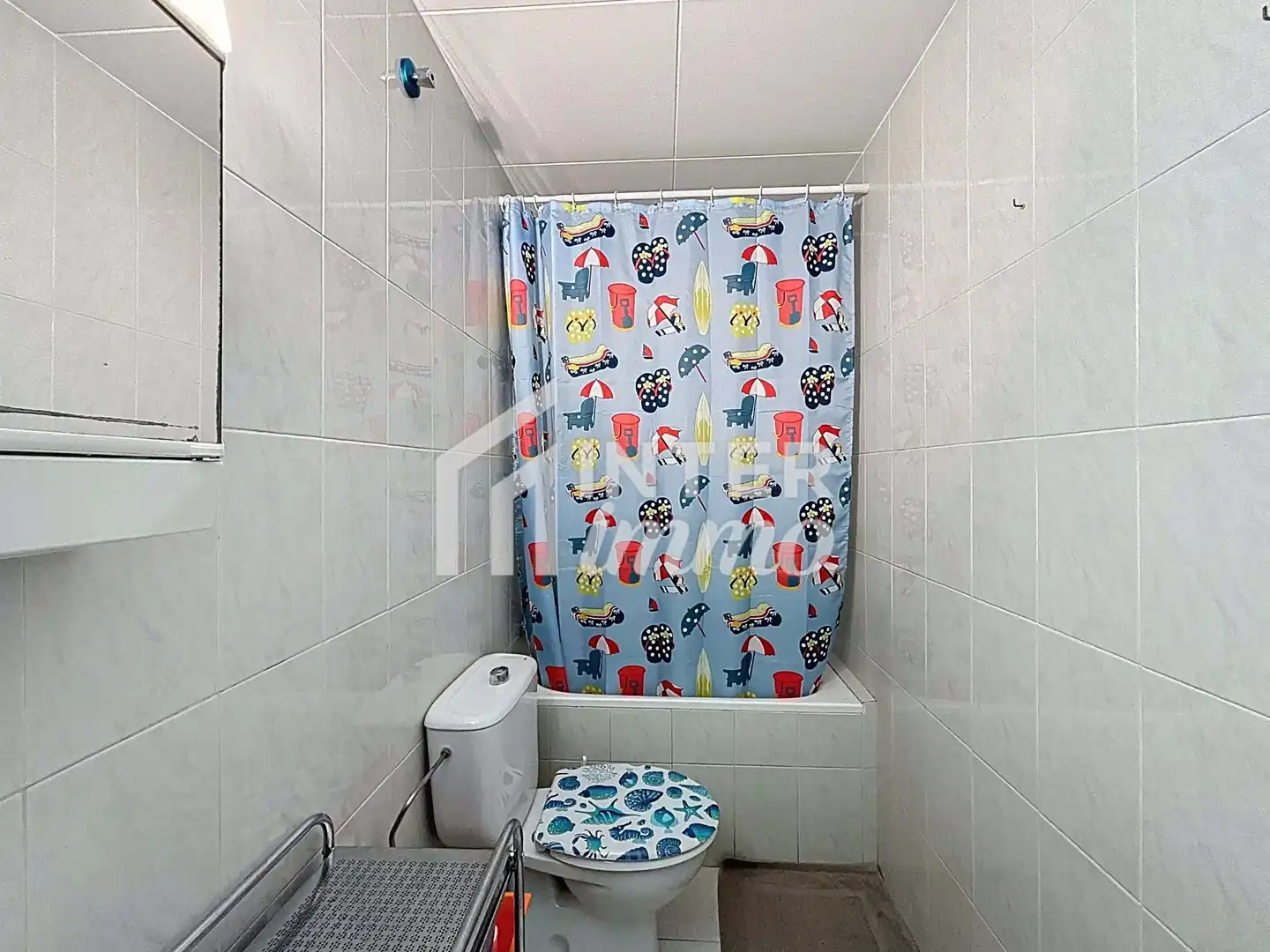 Bany de Apartament en venda en Centre