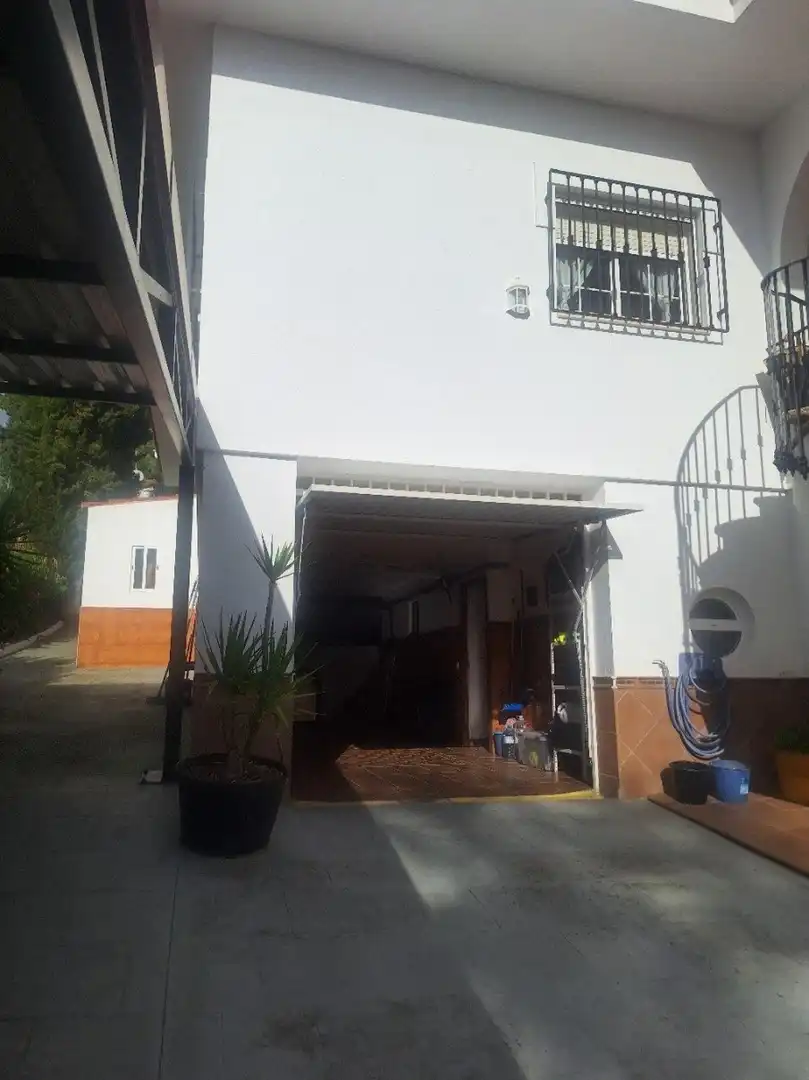 Parking of Houses for sale in Almendralejo, Badajoz
