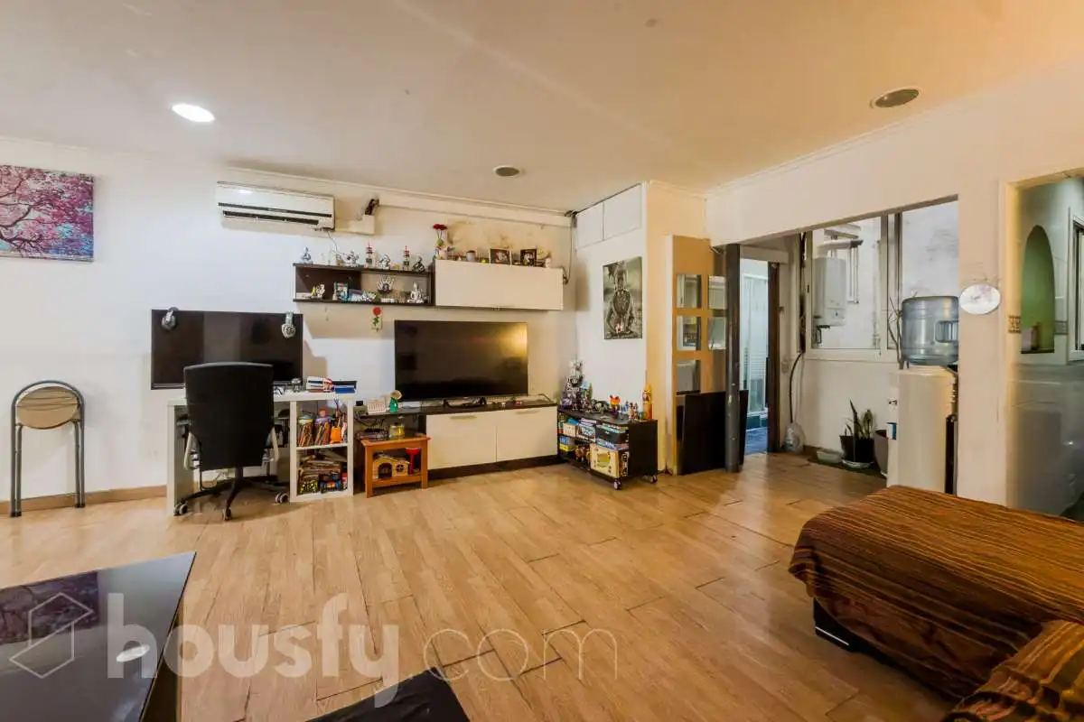 Sala d'estar de Pis en venda en Badalona amb Aire condicionat i Moblat