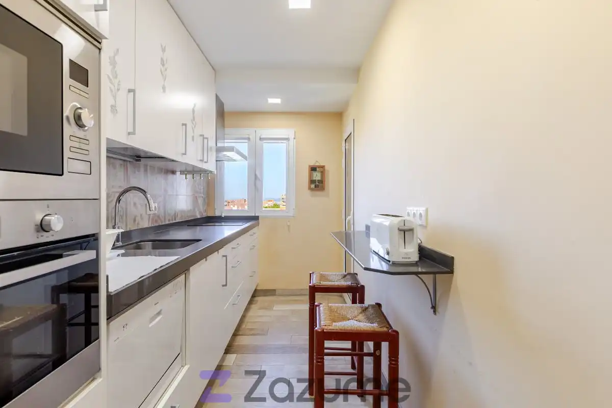 Kitchen of Flat for rent in Madrid  with Air Conditioner, Heating and Furnished