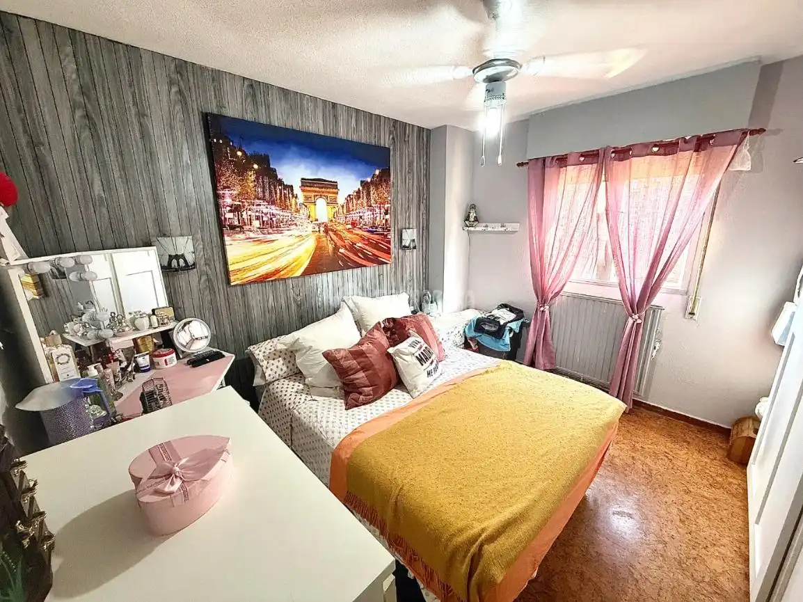 Habitación de Piso en venta en Madrid con Aire acondicionado, Calefacción y Terraza