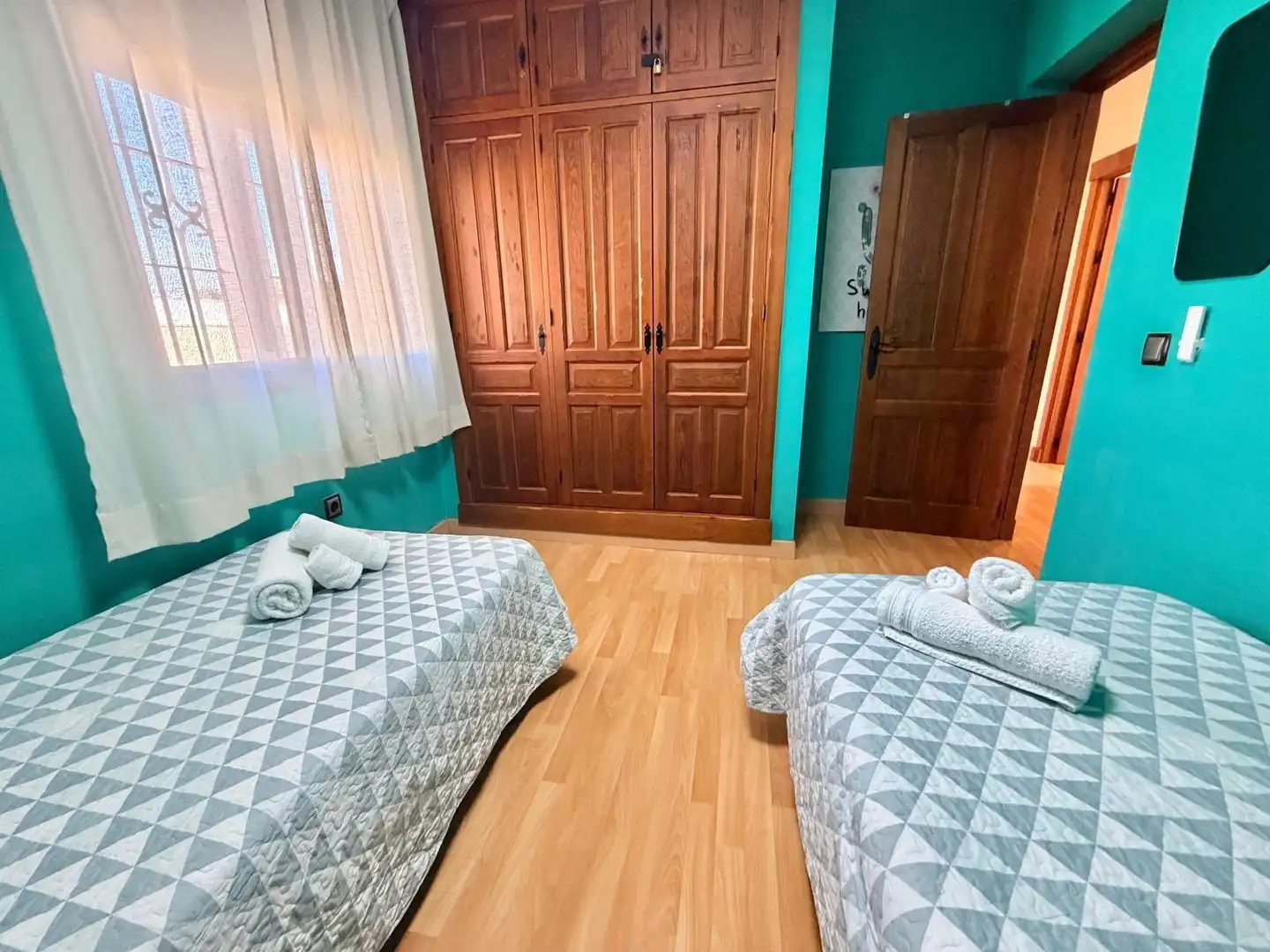 Habitación de Casa o chalet en venta en Chiclana de la Frontera con Jardín privado, Terraza y Piscina