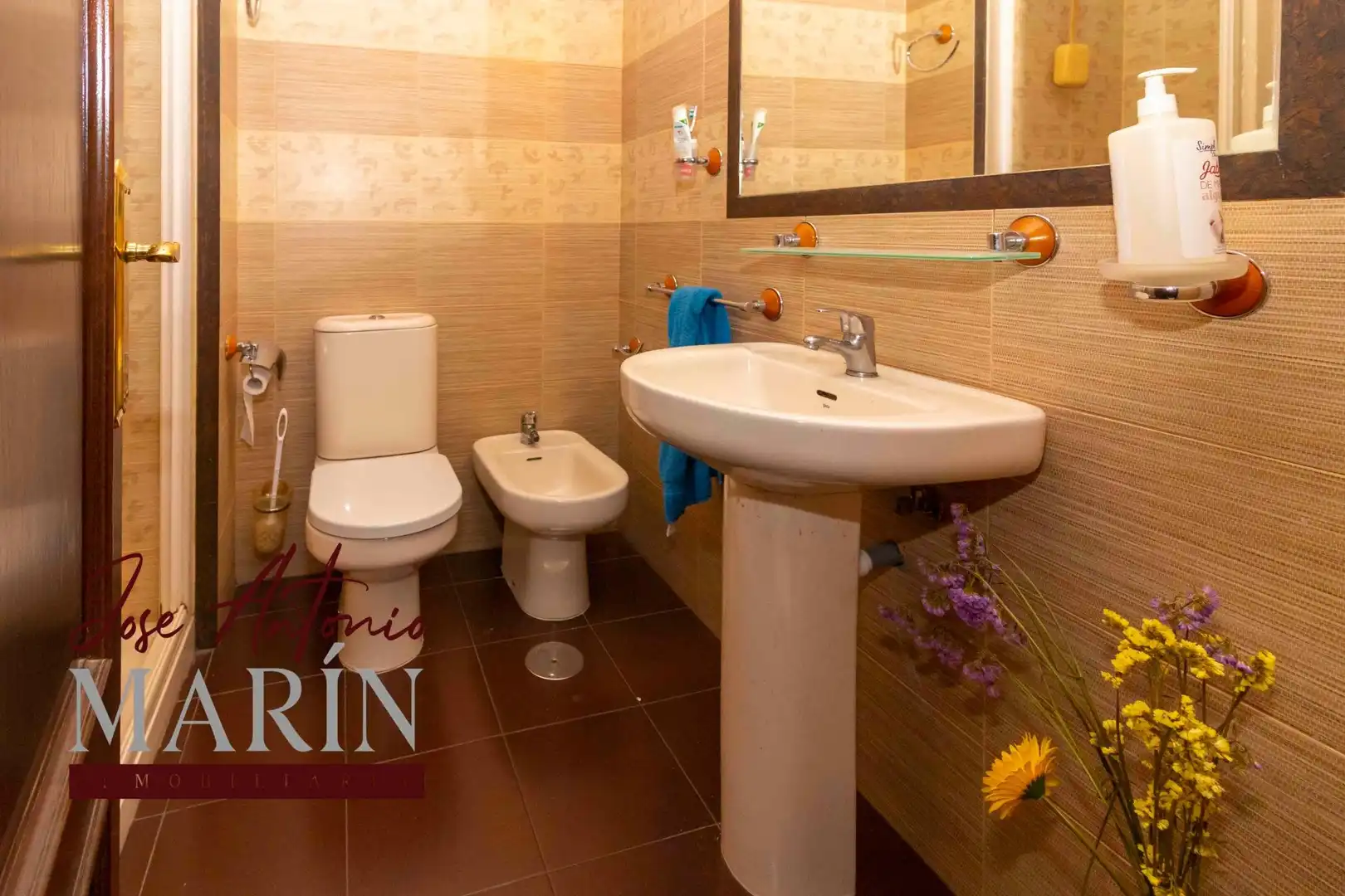 Baño de Piso en venta en Badajoz con Aire acondicionado