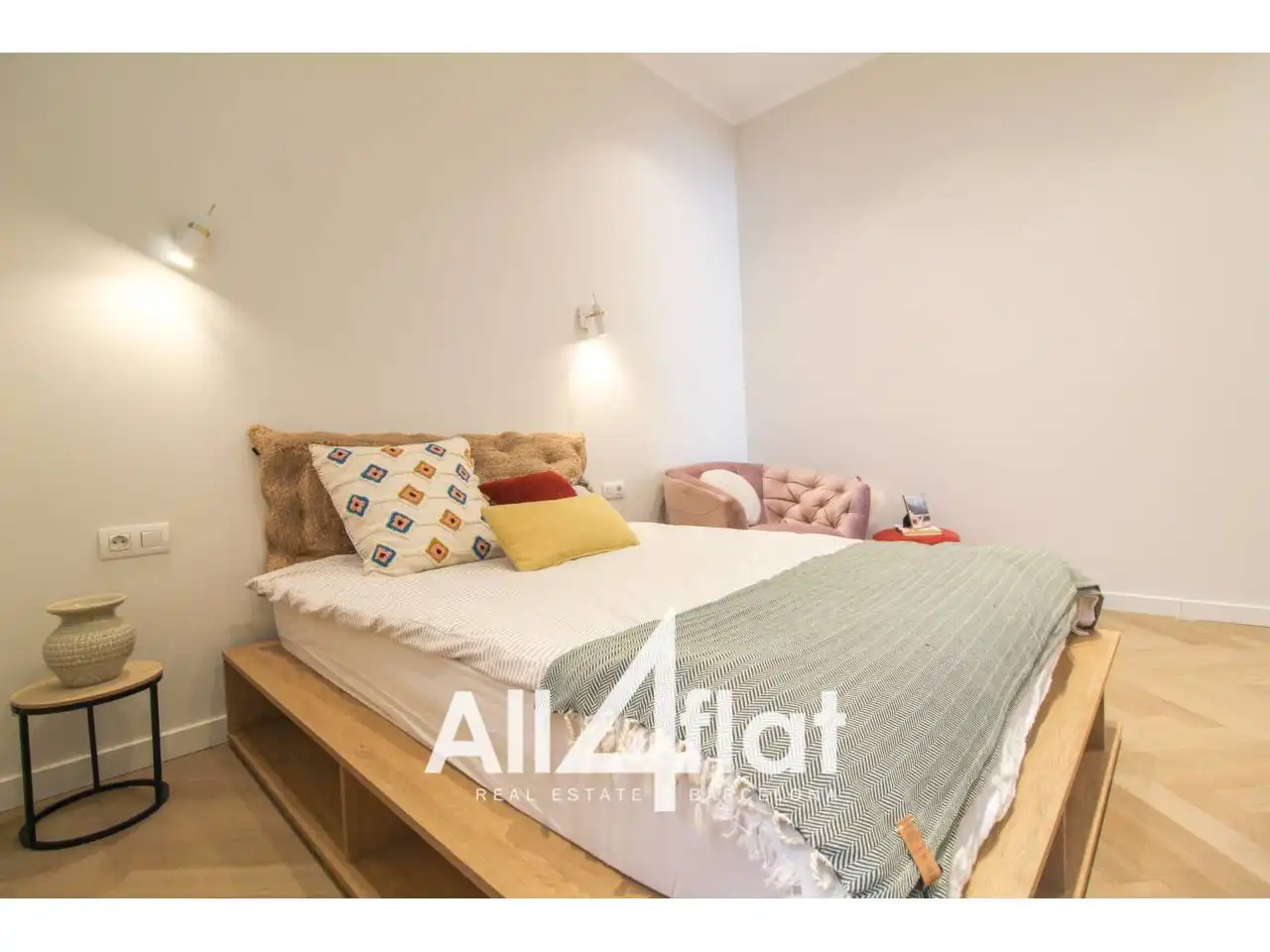 Schlafzimmer von Wohnungen zum Verkauf in Barcelona mit Klimaanlage, Heizung und Terrasse