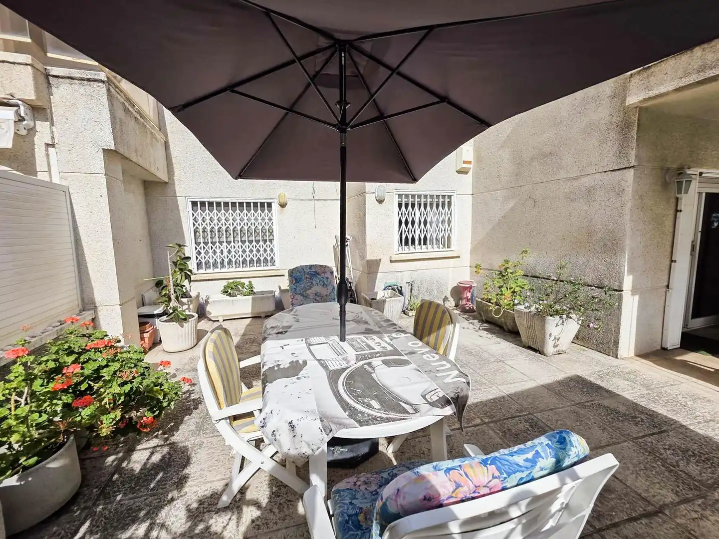 Terraza de Planta baja en venta en Cunit con Amueblado y Piscina comunitaria
