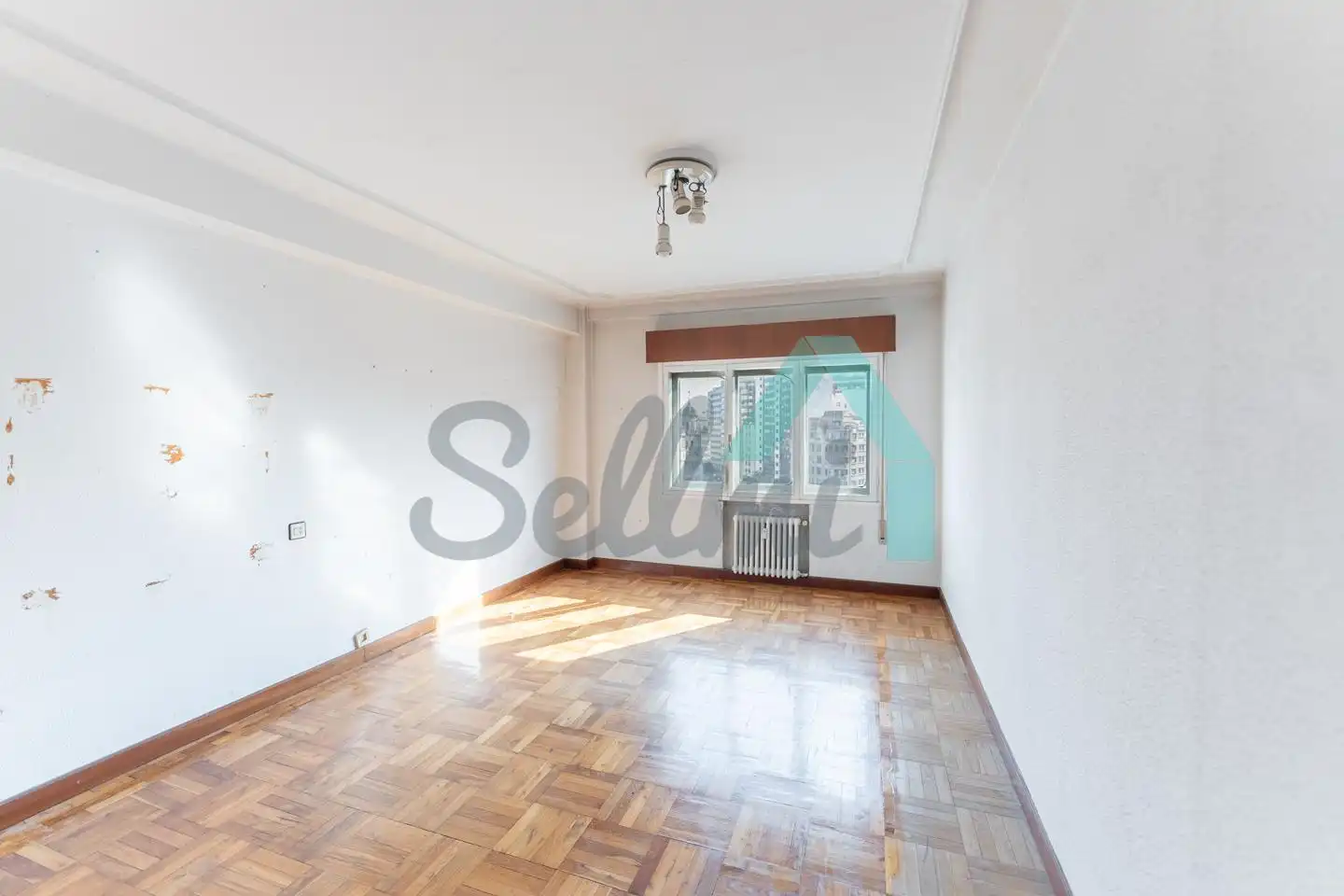 Bedroom of Flat for sale in Gijón   with Heating, Parquet flooring and Terrace