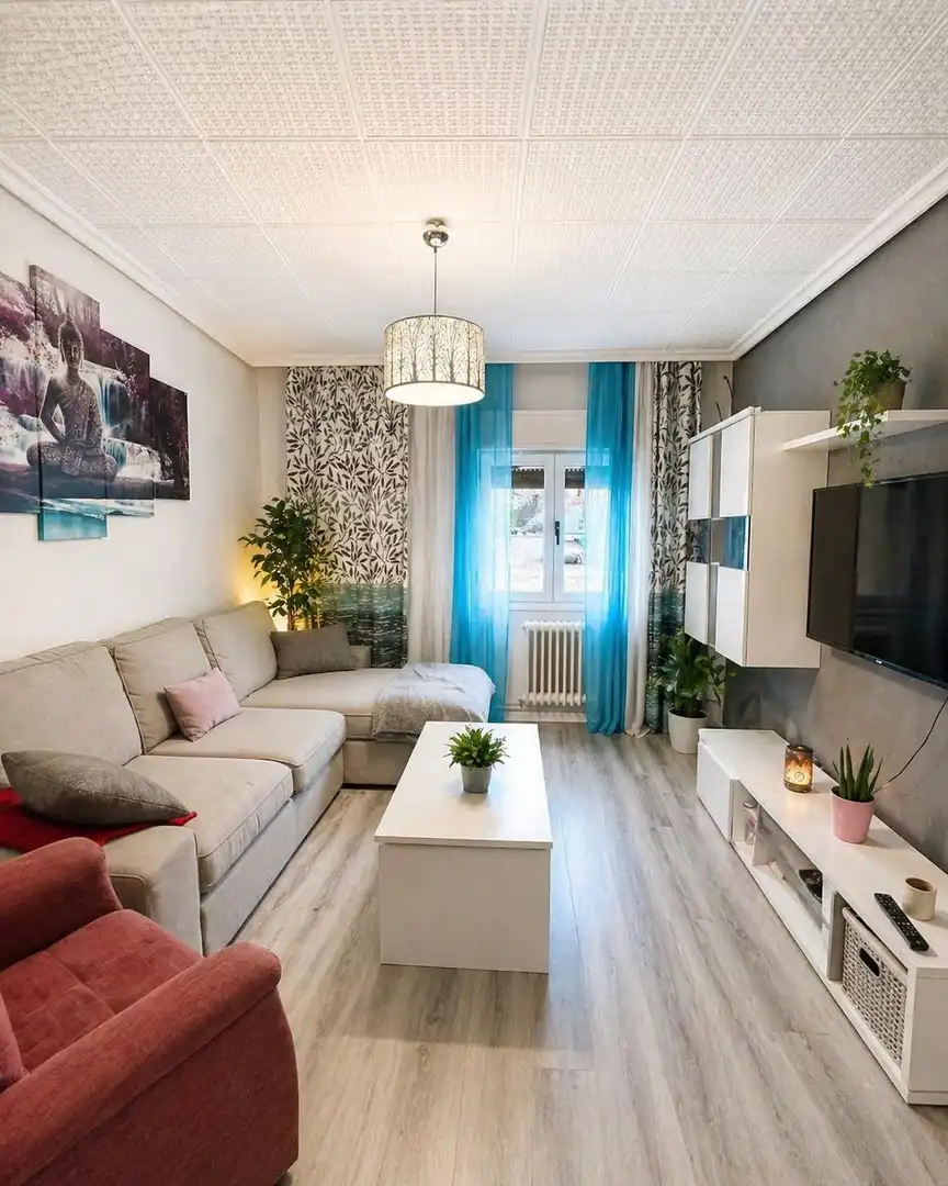 Sala d'estar de Planta baixa en venda en  Pamplona / Iruña amb Parquet