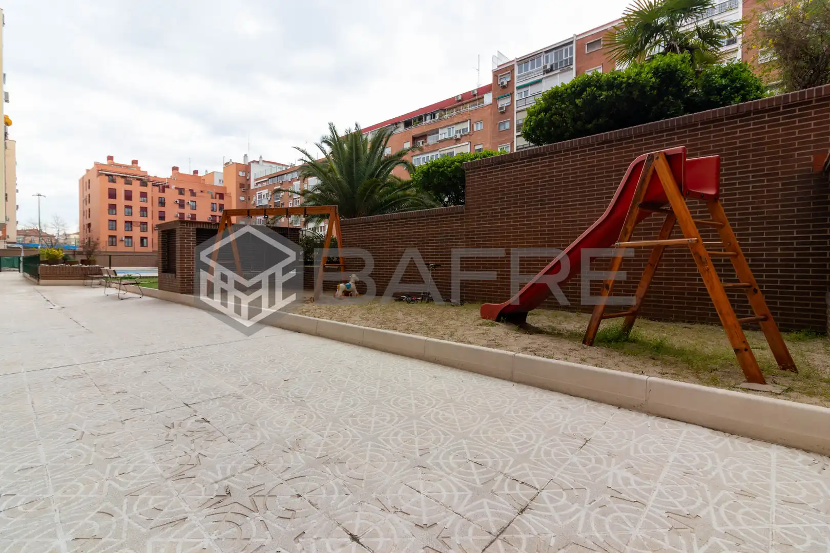 Flat for sale in Adelfas