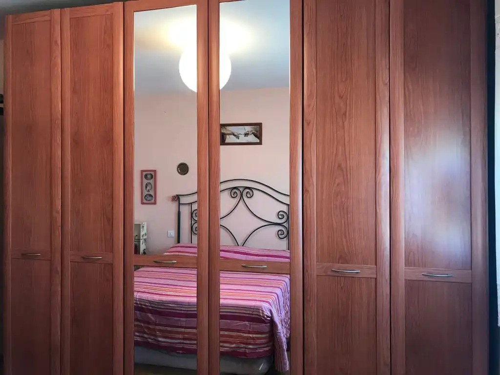 Dormitori de Apartament en venda en Ponferrada amb Calefacció, Traster i Moblat