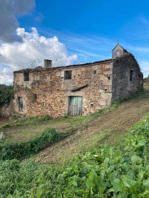 Exterior view of Country house for sale in Coristanco  with Private garden