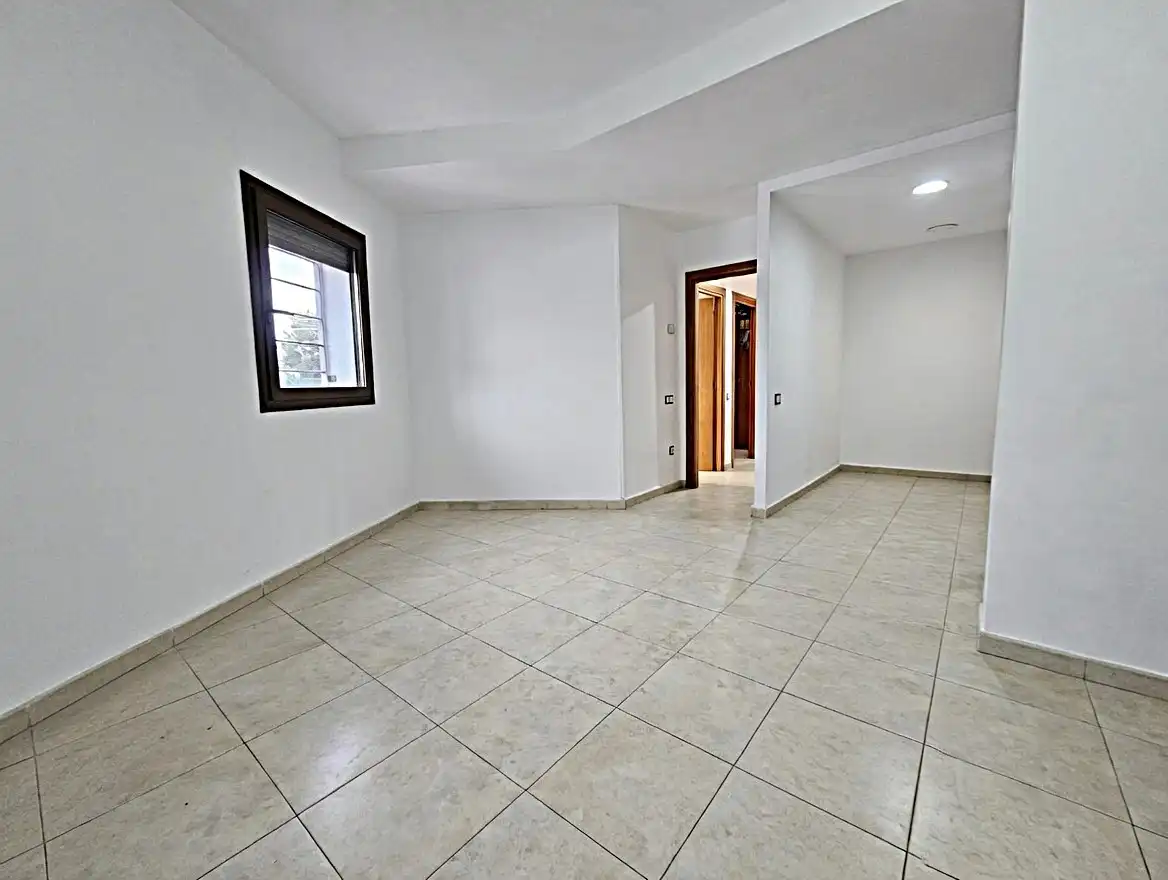 Habitación de Piso en venta en Terrassa con Aire acondicionado, Calefacción y Trastero