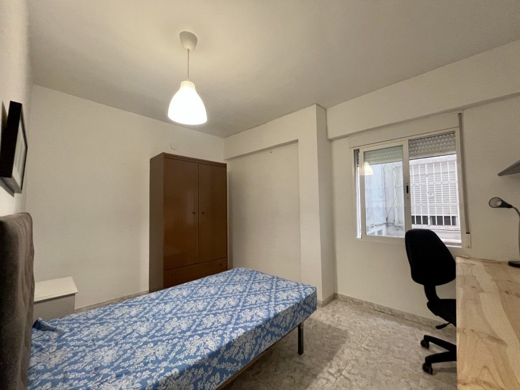 Flat to share in Calle Alcalde Fernández Mesa Porras, 9, Ciudad Jardín - Zoco, Poniente-Sur,  Córdoba Capital