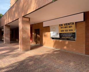 Vista exterior de Local en venda en Tres Cantos amb Aire condicionat, Calefacció i Alarma