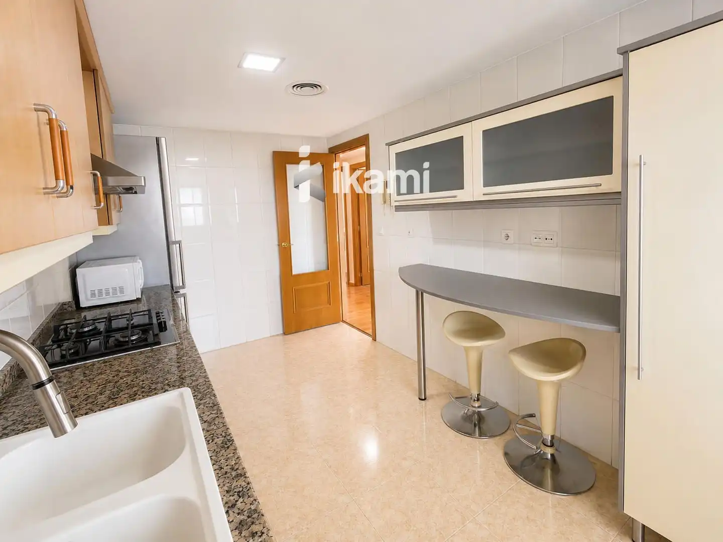 Cocina de Piso en venta en Valencia con Aire acondicionado, Terraza y Piscina